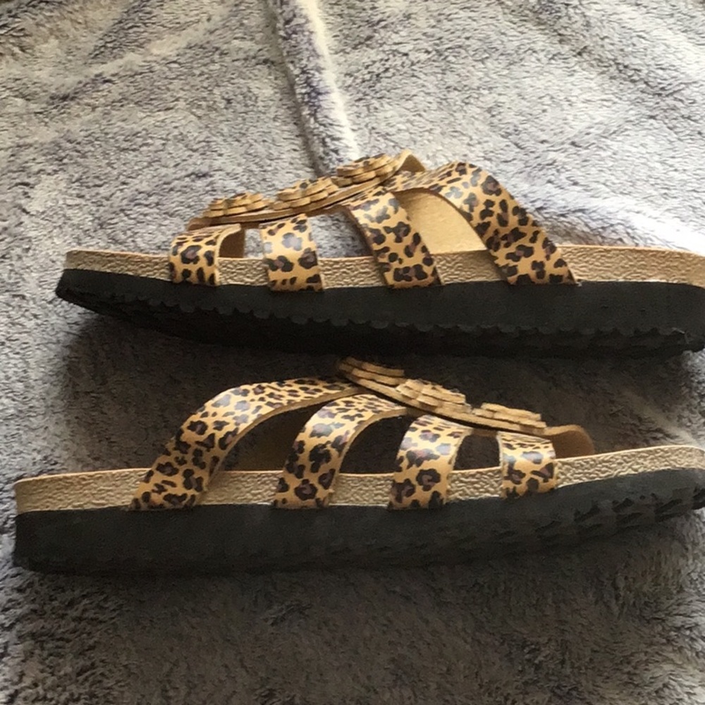 New RK Collection Sandals - Picture 8 of 9